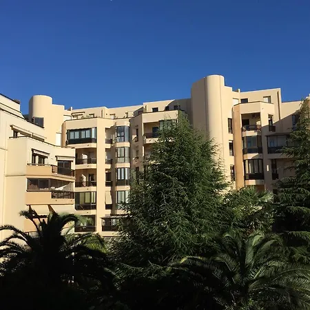 Du Grand Νίκαια